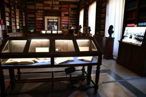 Allestimenti della mostra Giotto Dainelli: geografo, geologo, esploratore