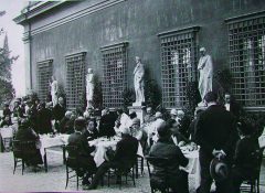 Ricevimento per la consegna della medaglia d’oro al Colonnello De Pinedo, in Villa Celimontana (9 luglio 1927)