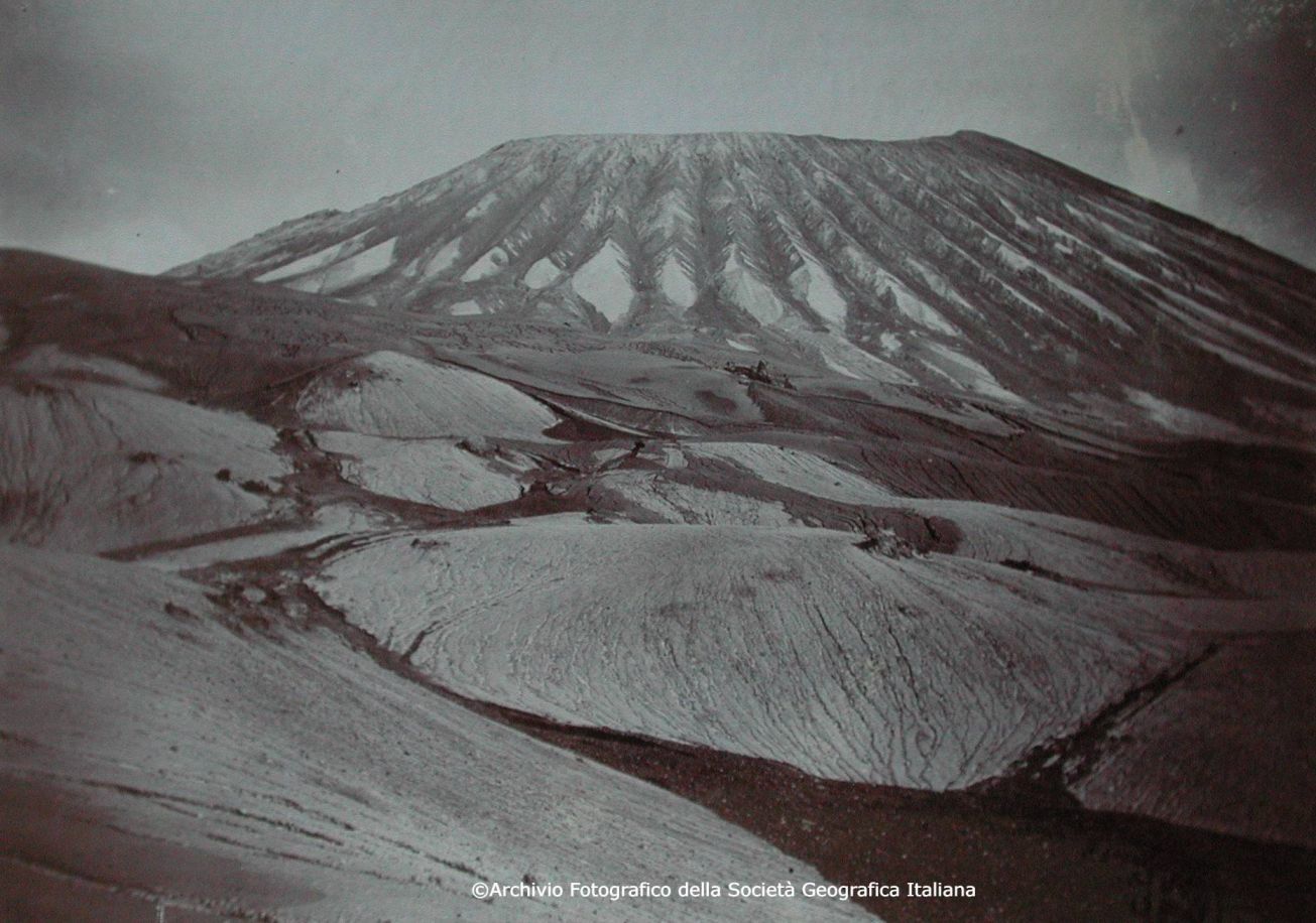 Alessandro Malladra – Nel Cratere del Vesuvio